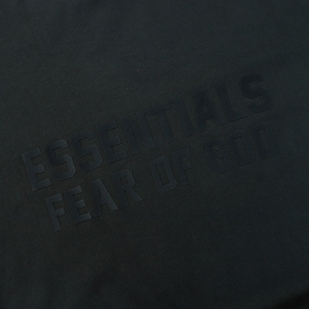 E t-shirt