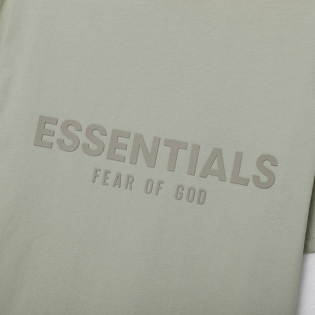 E t-shirt