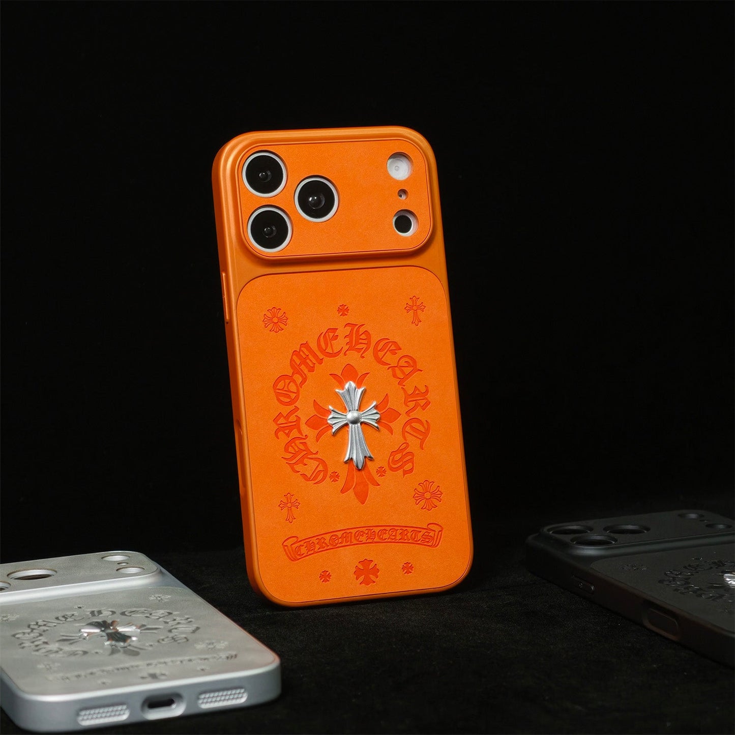 PHONE CASE PENDANT