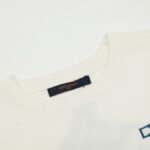 L t-shirt