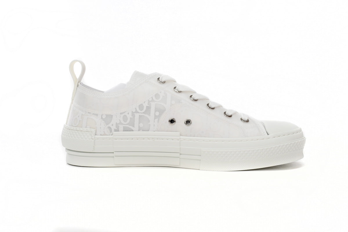 D Sneakaers stylish