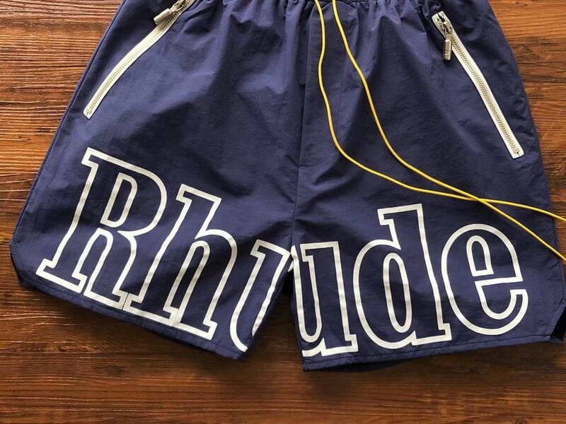 R Shorts