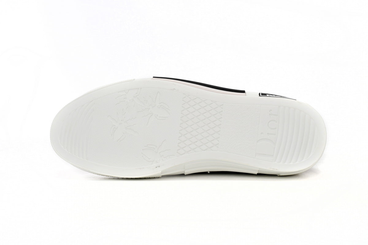 D Sneakaers stylish