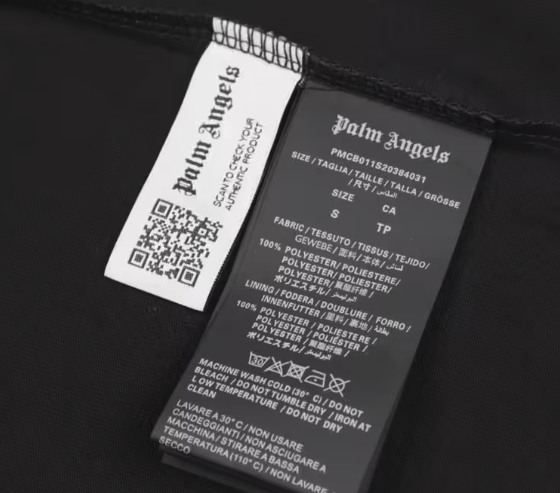 P t-shirt