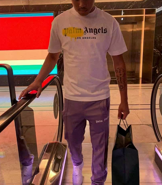 P t-shirt