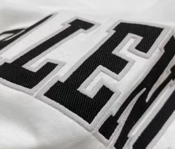 B T-shirt