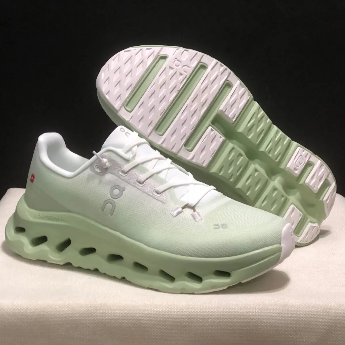 OC Sneakers