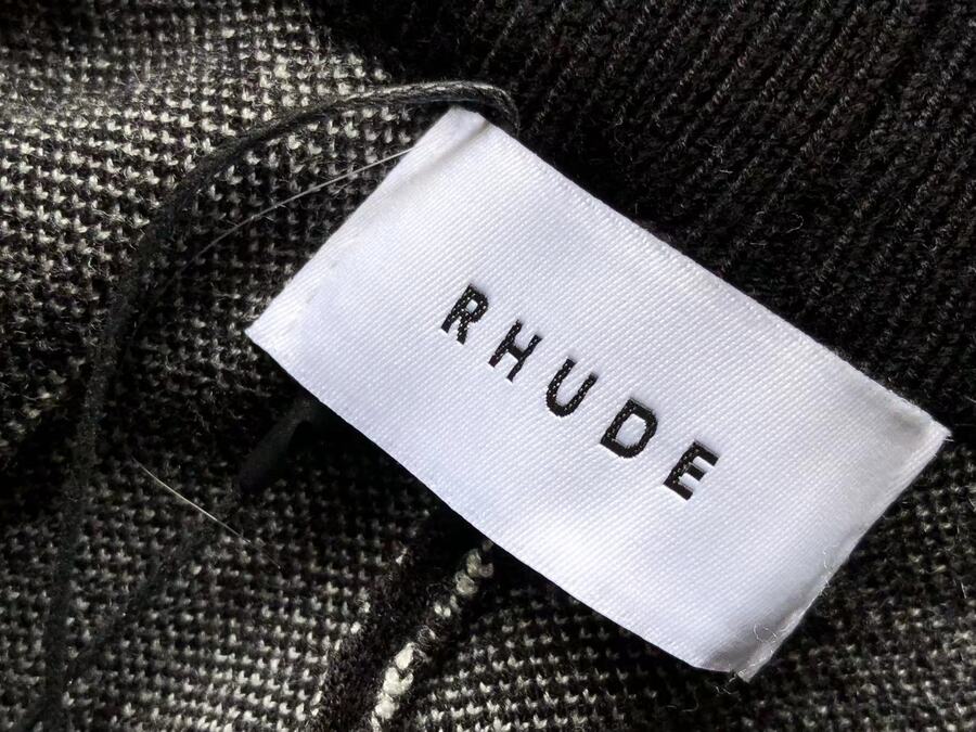 R Shorts