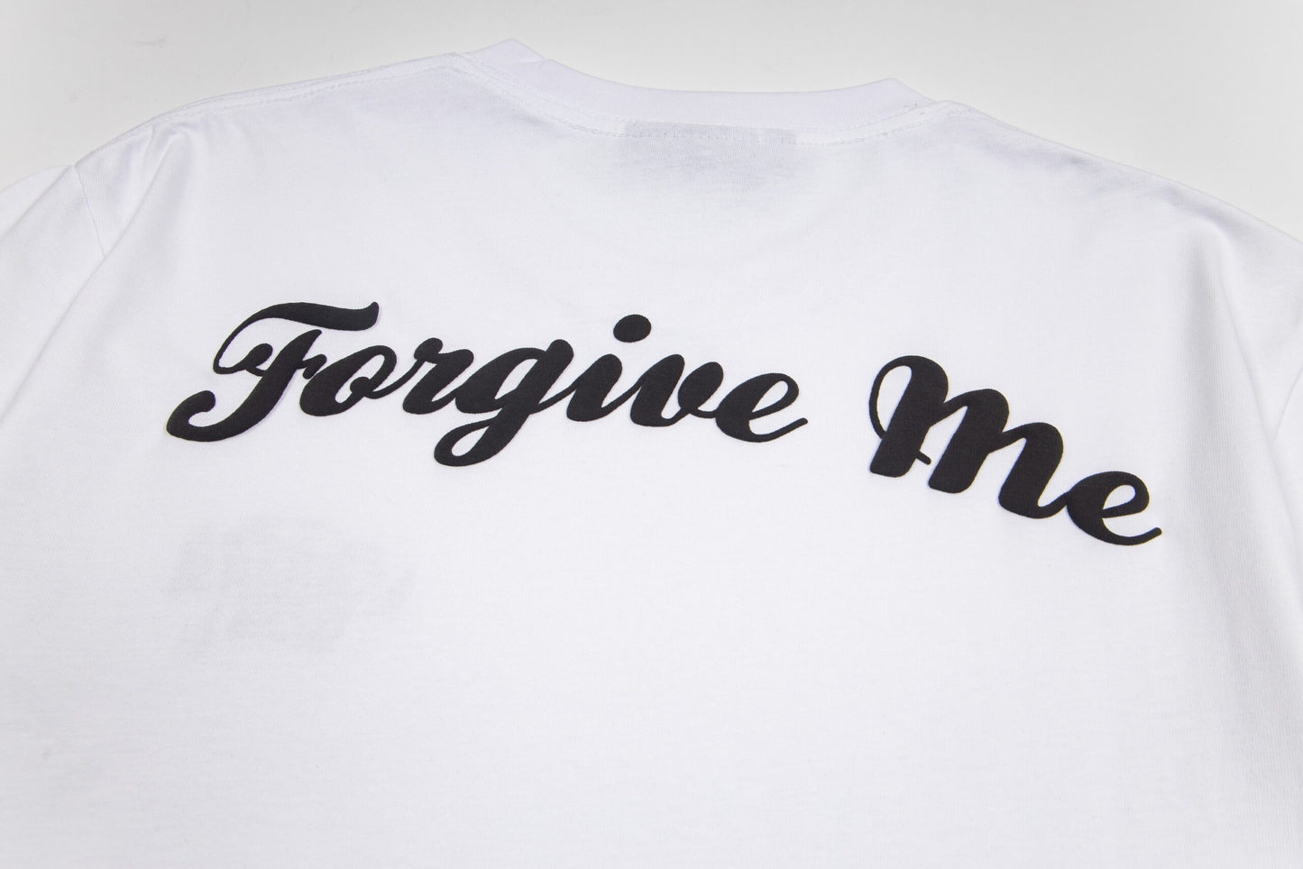 S t-shirt
