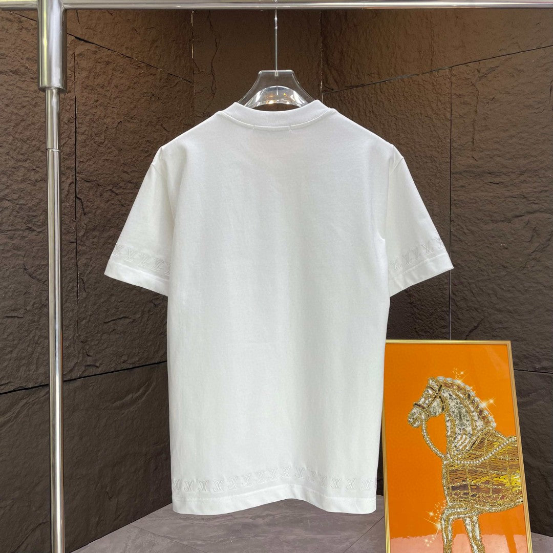 L t-shirt