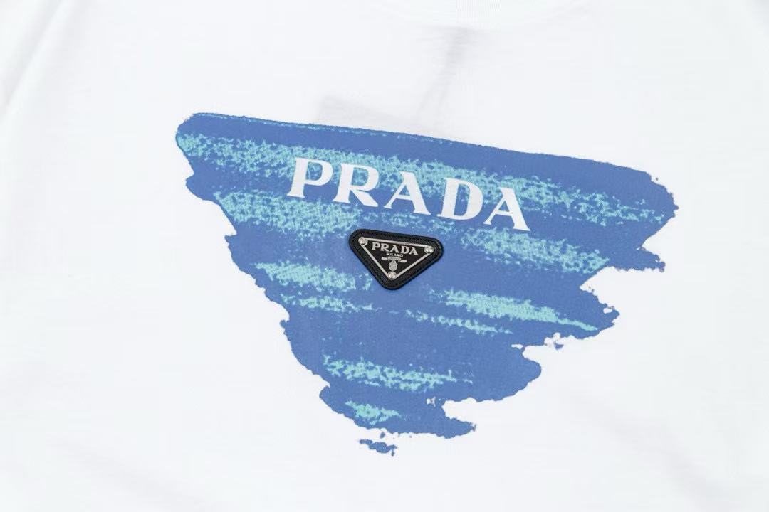 P t-shirt