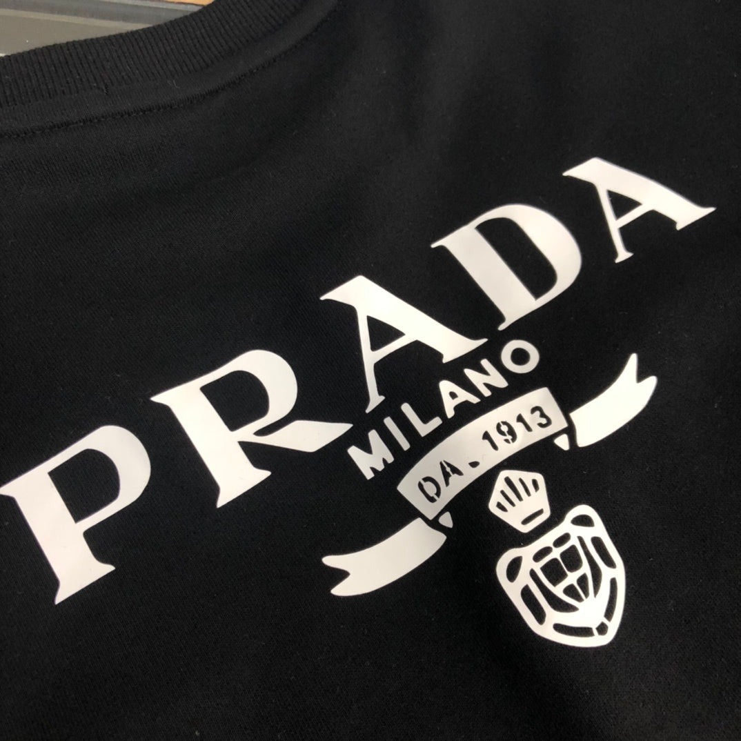 P hoodie