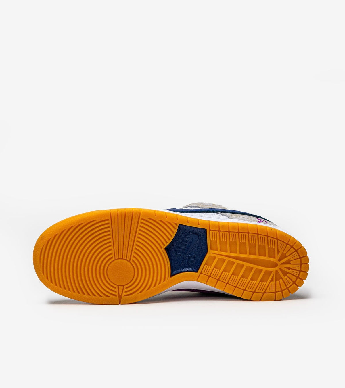 N Sneakers