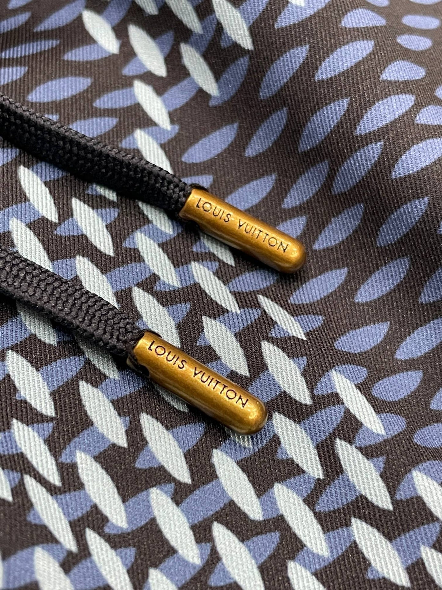 L short set