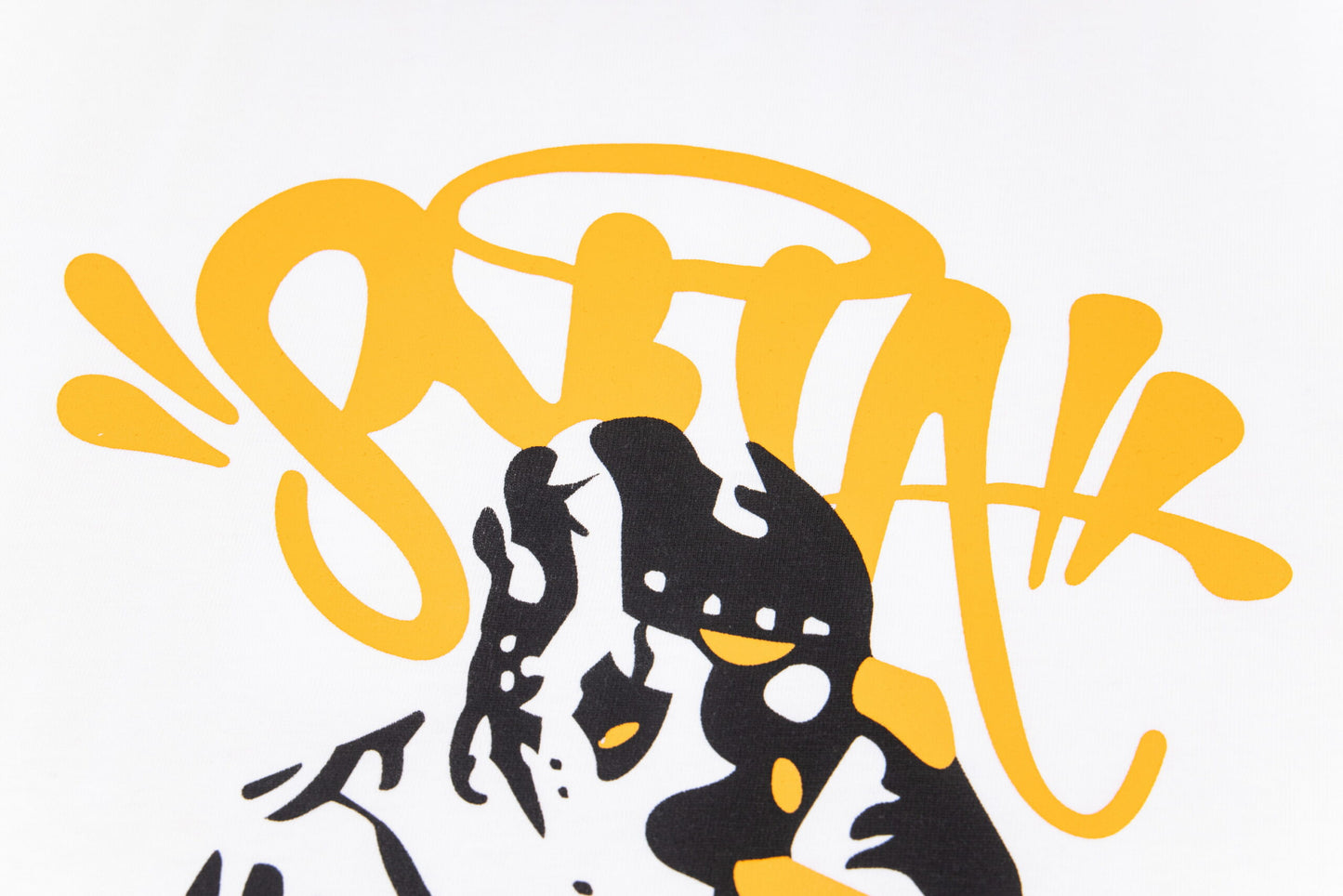 S t-shirt