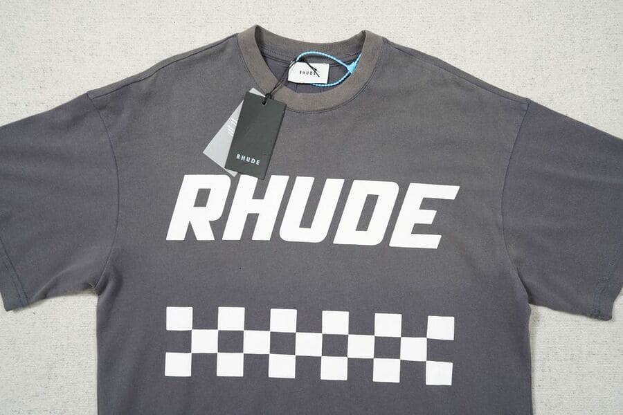 R T-shirt