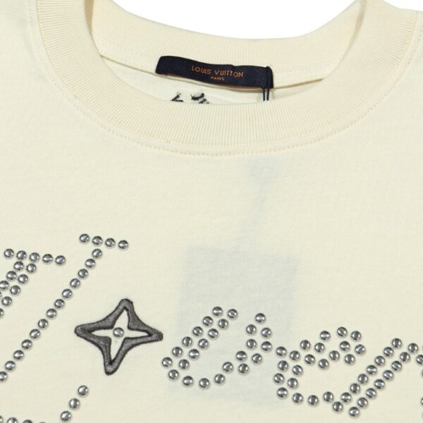 L t-shirt