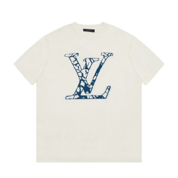 L t-shirt