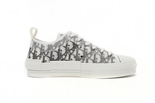 D Sneakaers stylish