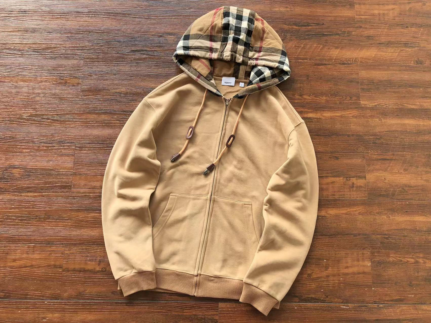 B hoodie