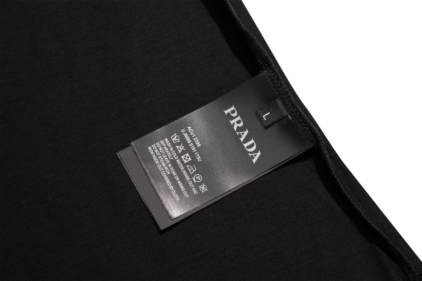 P t-shirt