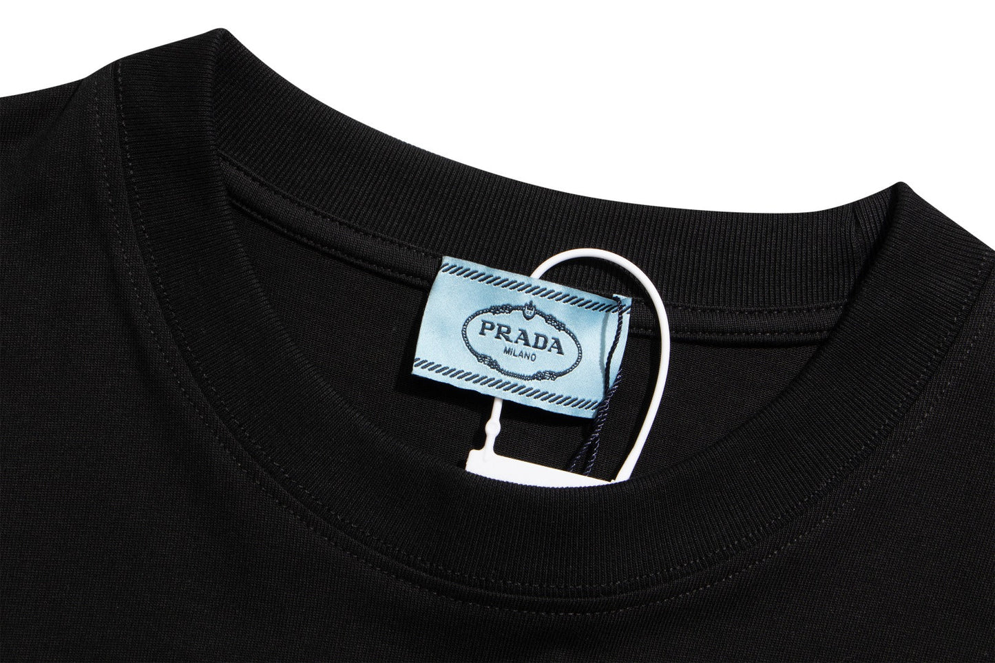 P t-shirt