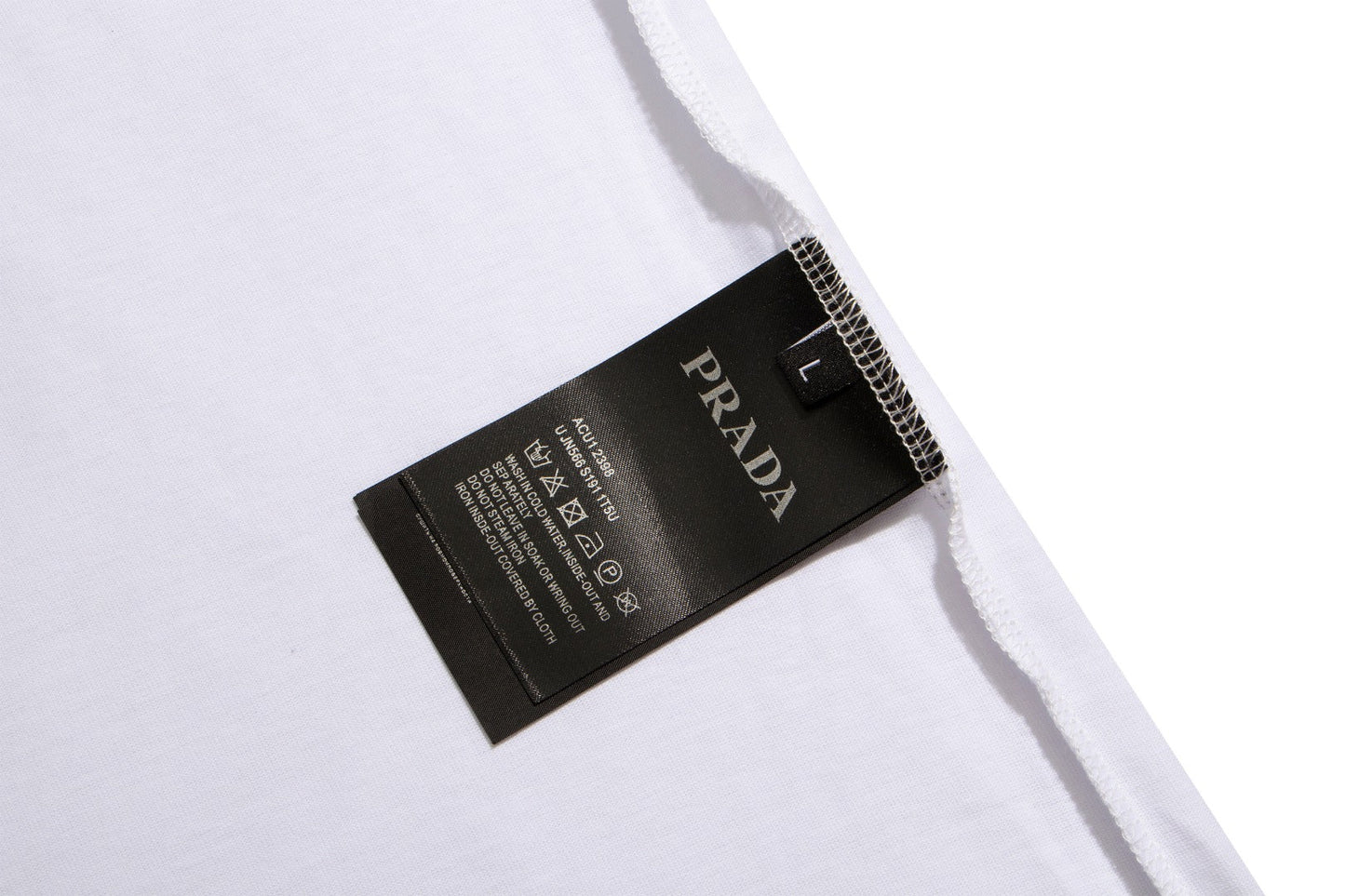 P t-shirt