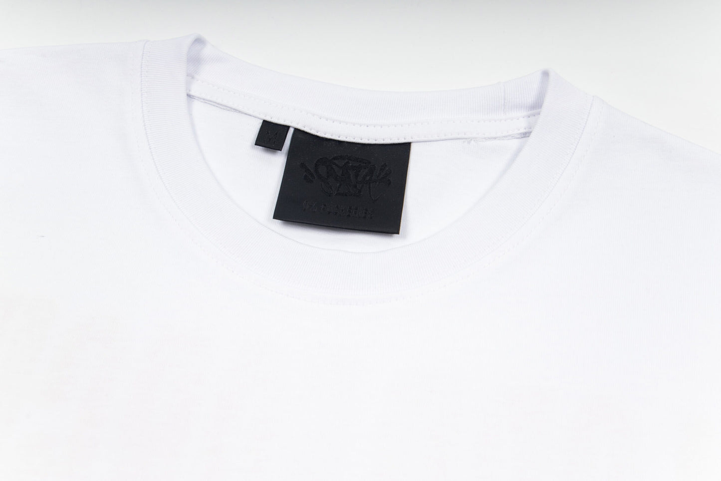 S t-shirt