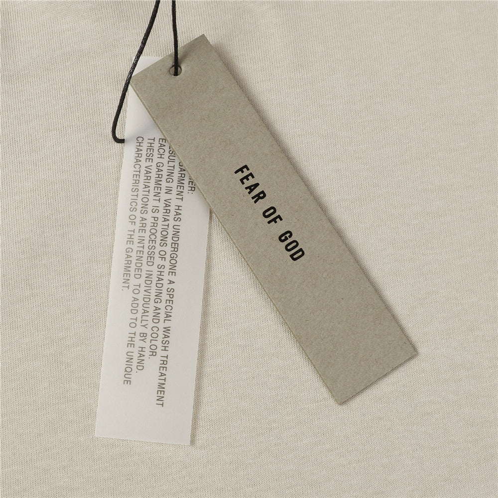 E t-shirt