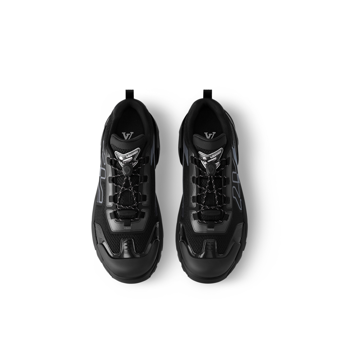 L Sneakers
