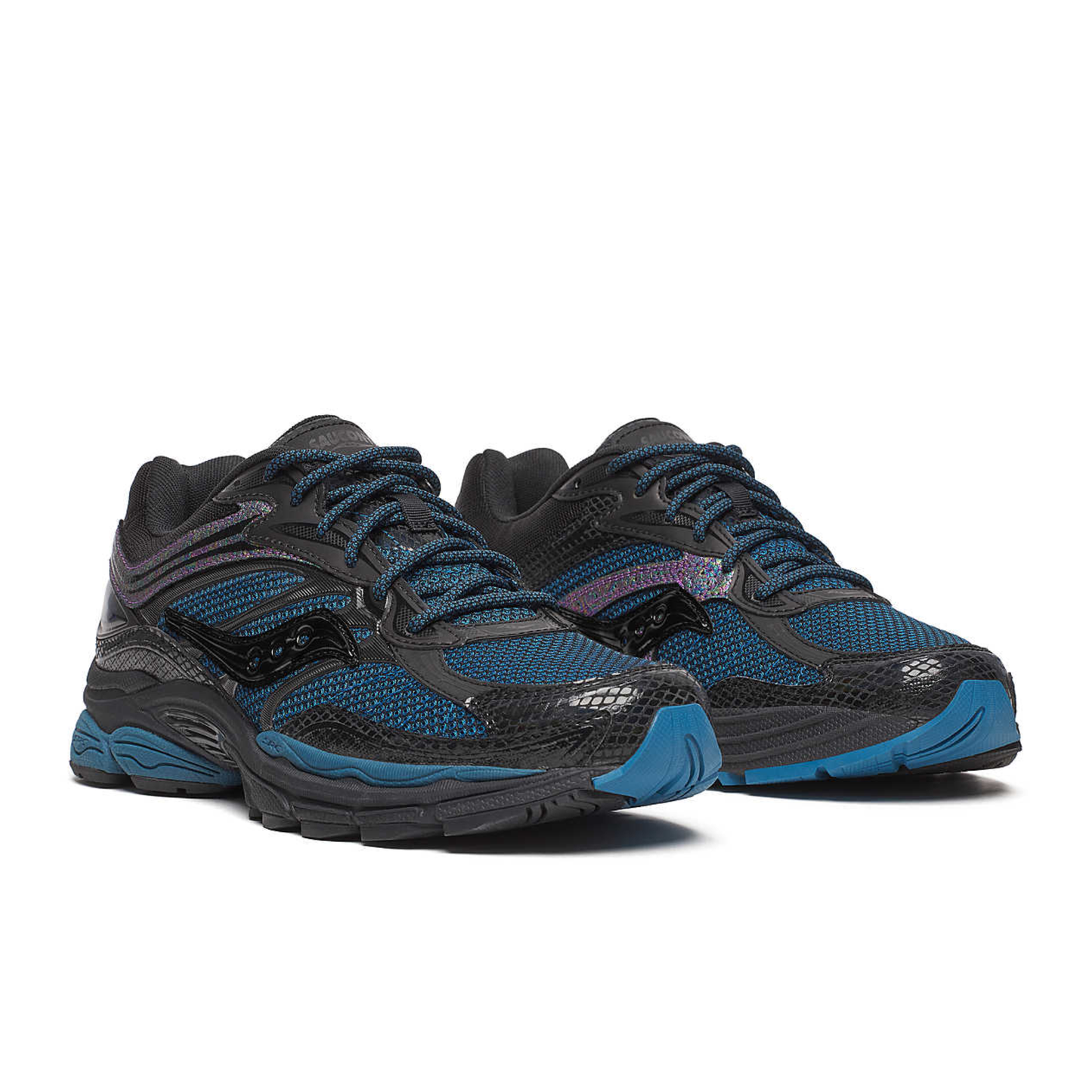 S Sneakers