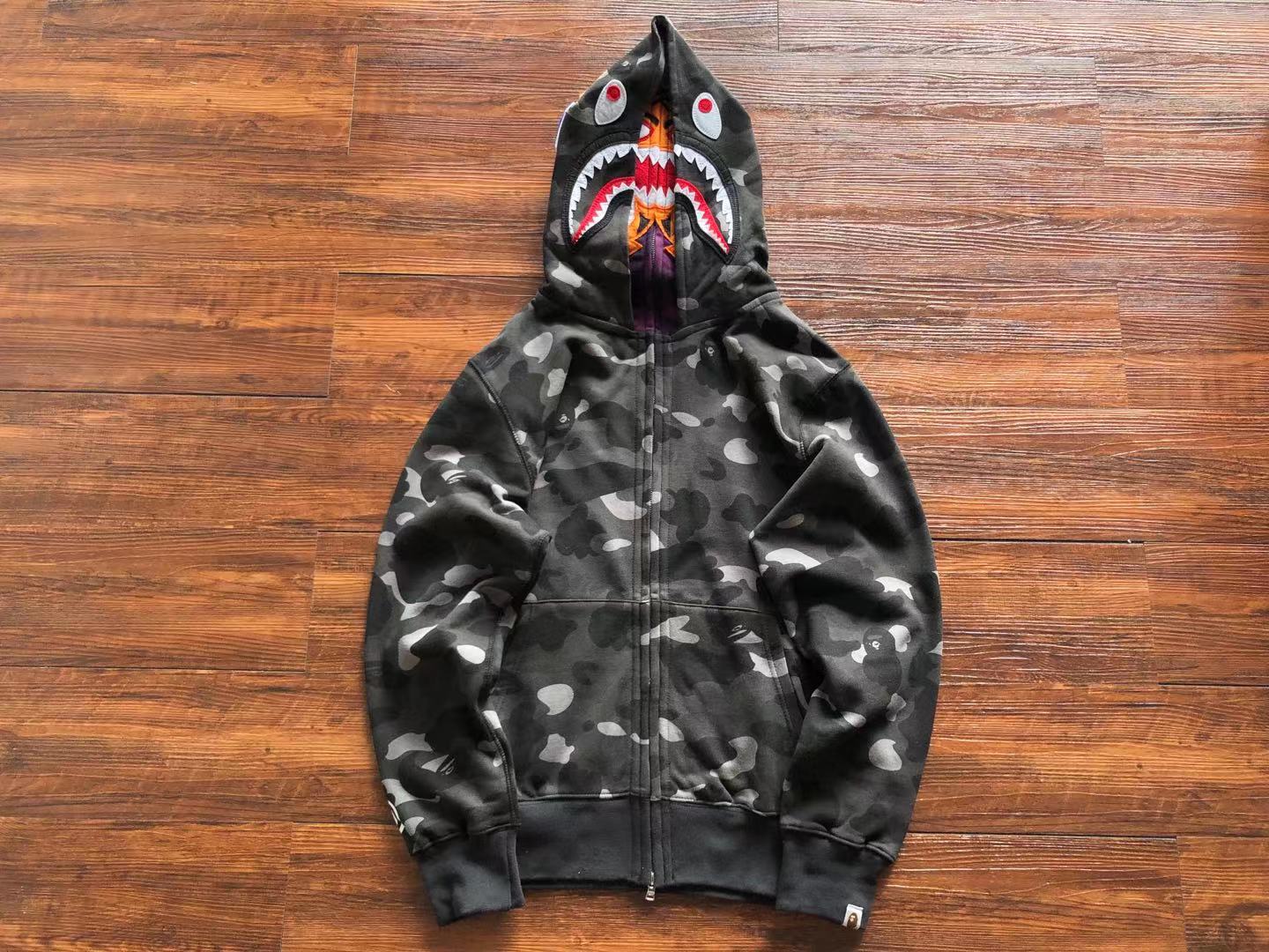 B hoodie