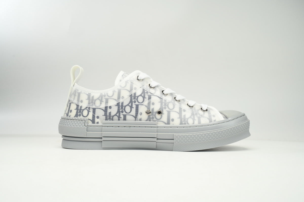 D Sneakaers stylish