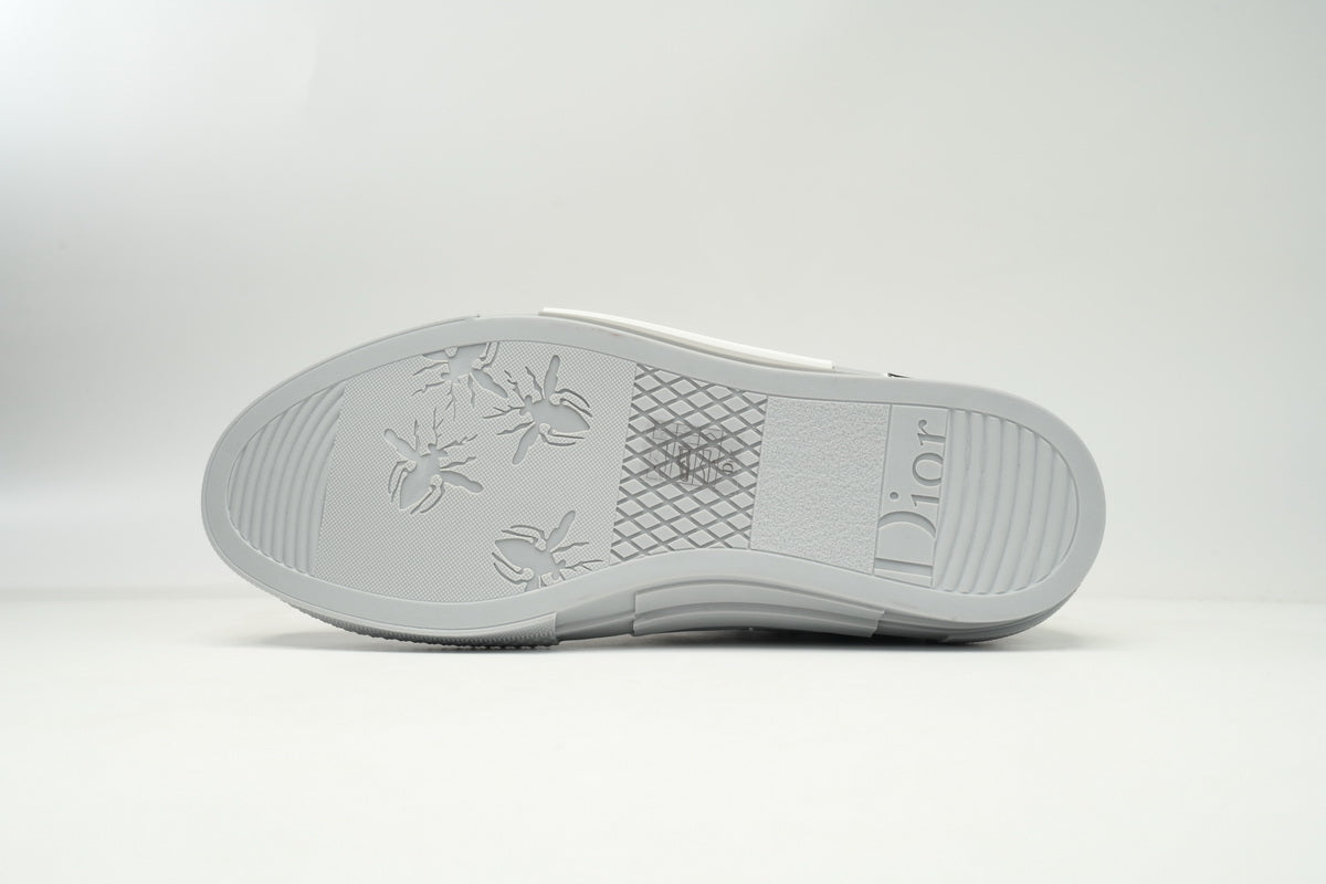 D Sneakaers stylish