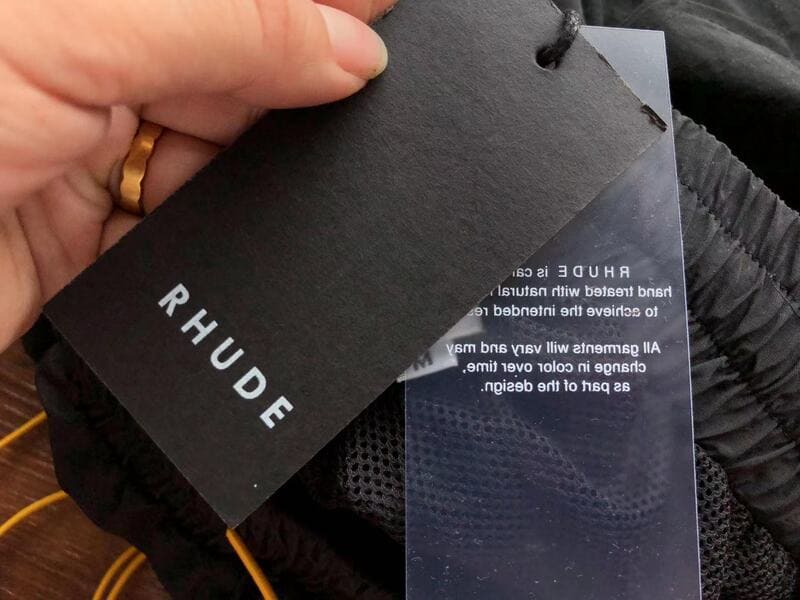 R Shorts 'Black'