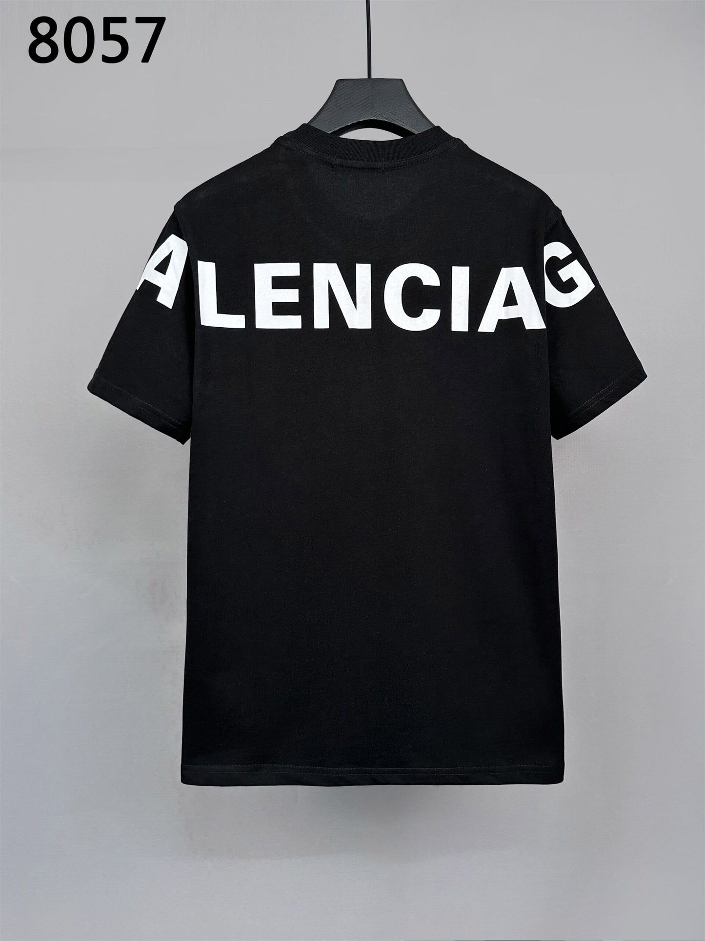 B t-shirt