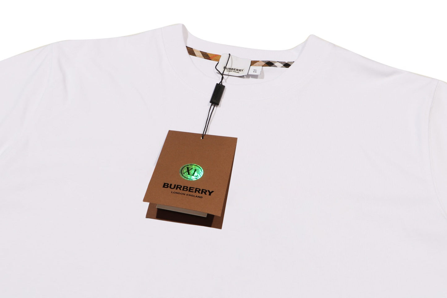B t-shirt