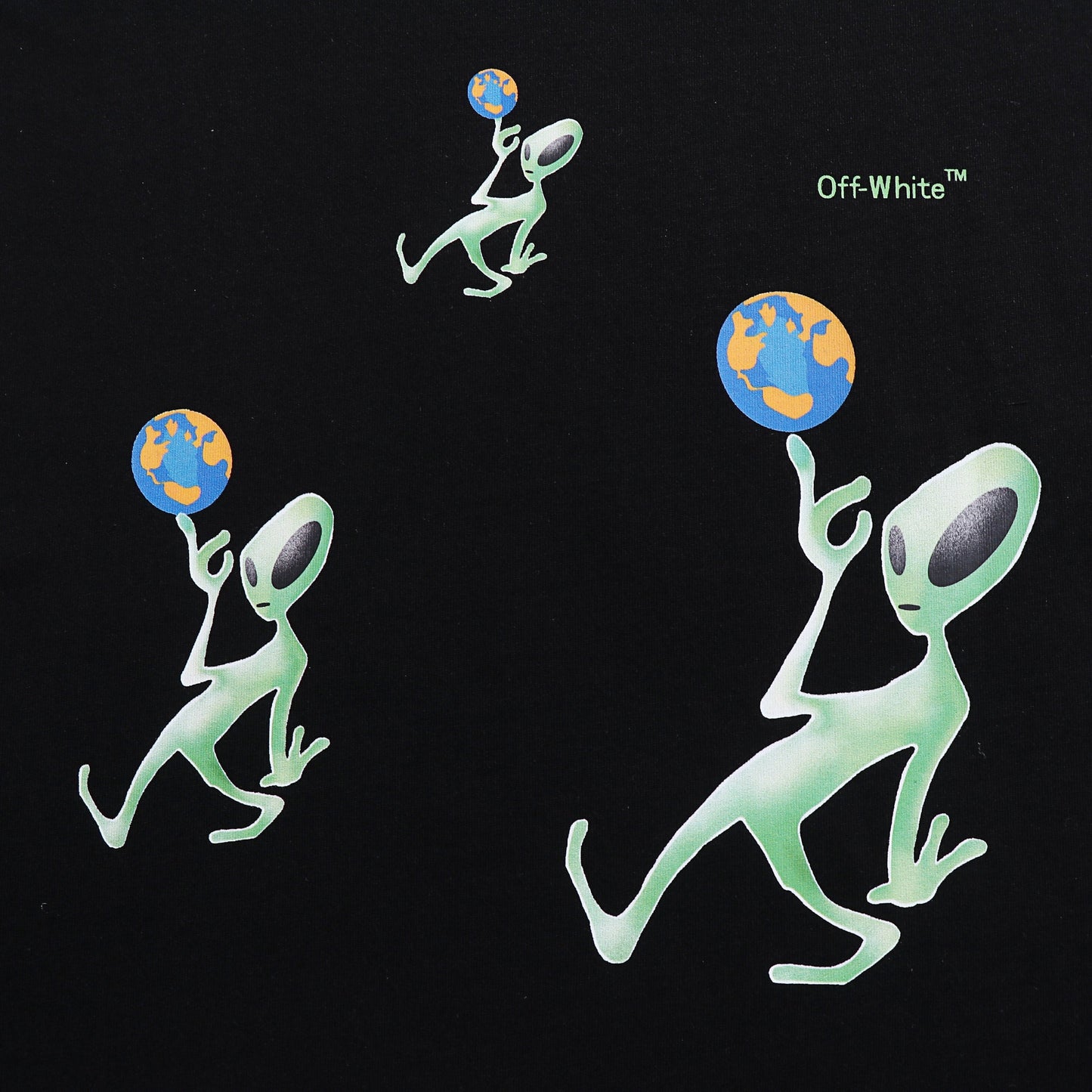O t-shirt