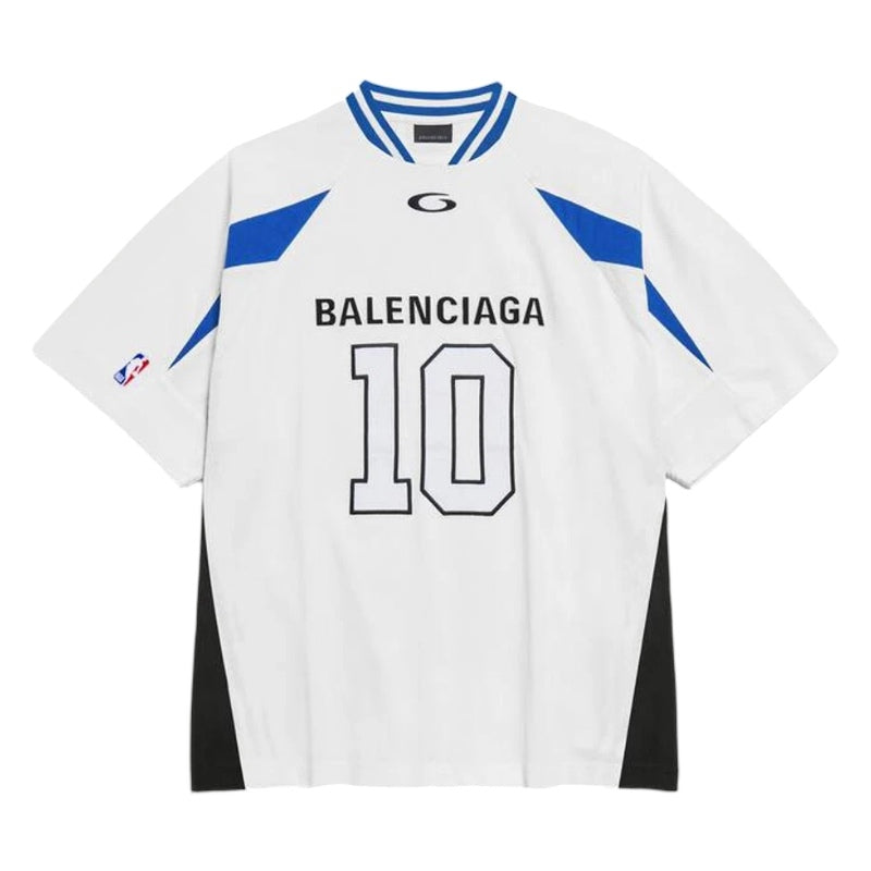 B T-shirt