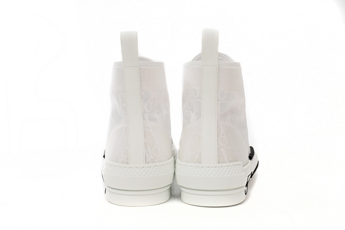 D Sneakaers stylish