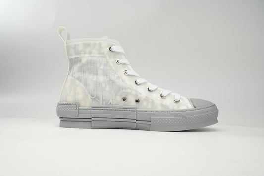D Sneakaers stylish
