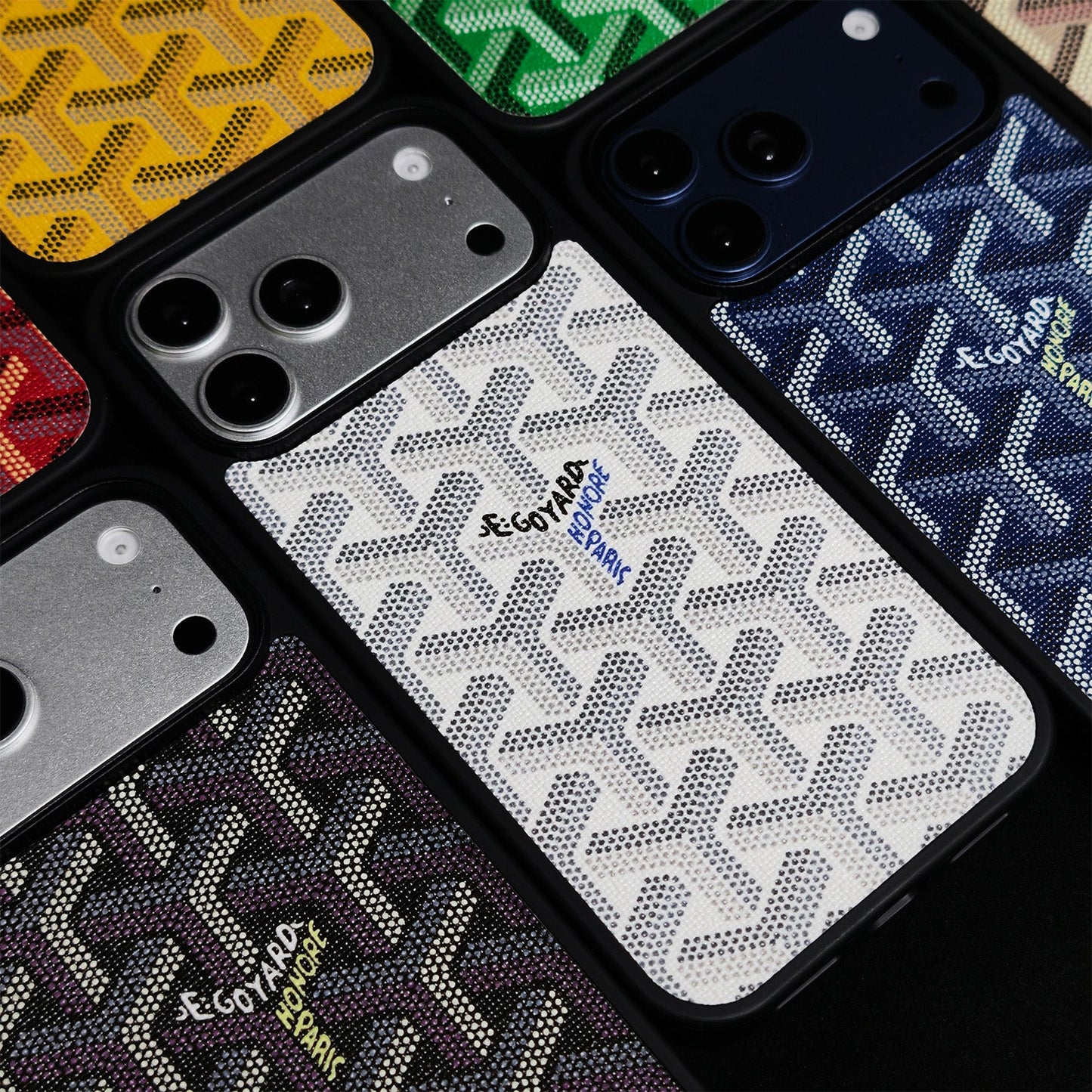 PHONE CASE WHITE