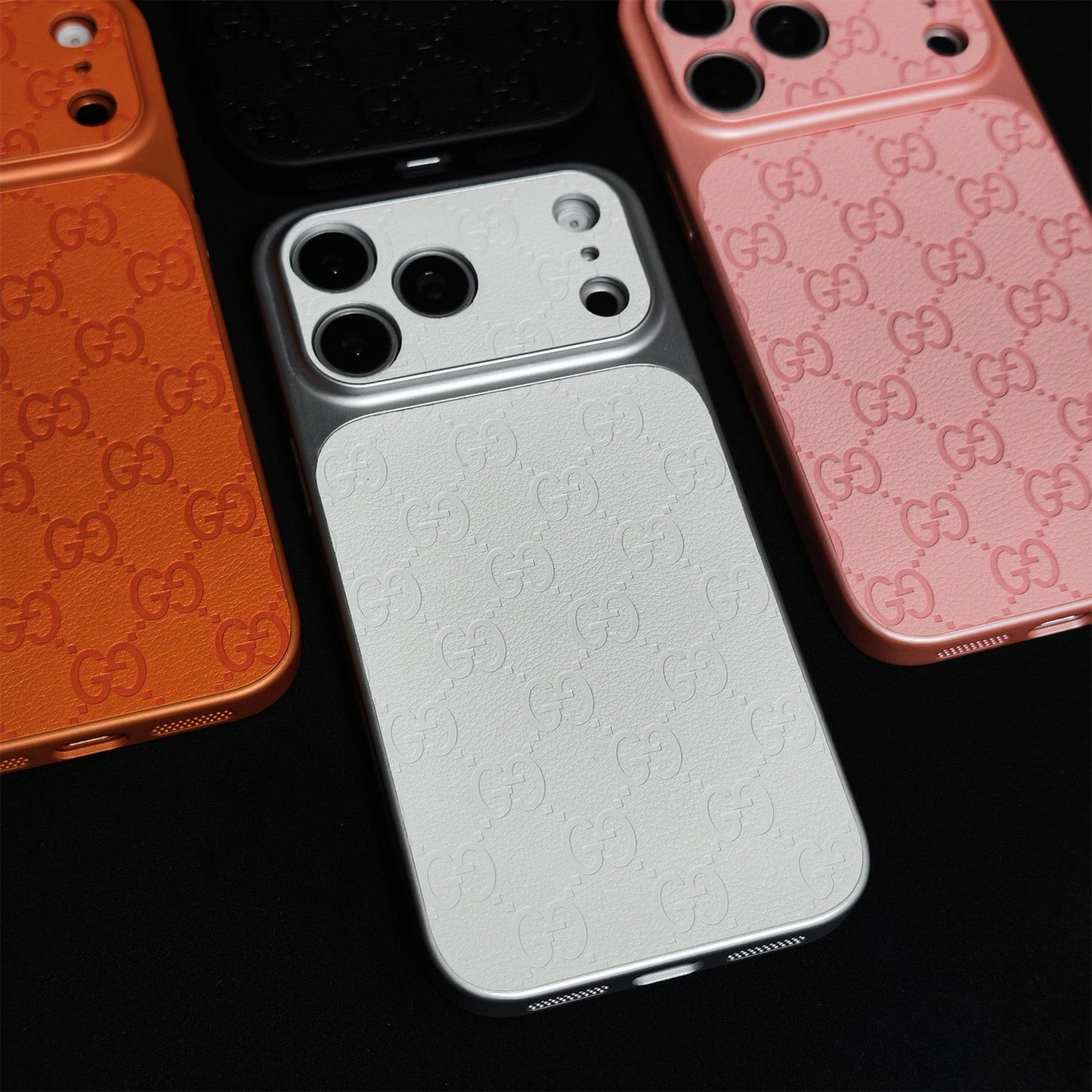 PHONE CASE EMBOSSED PATTERN