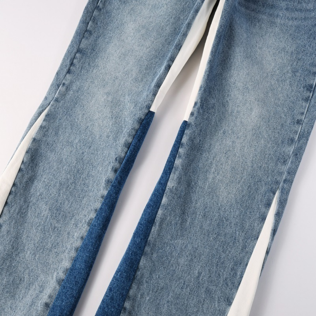 Flared Jeans