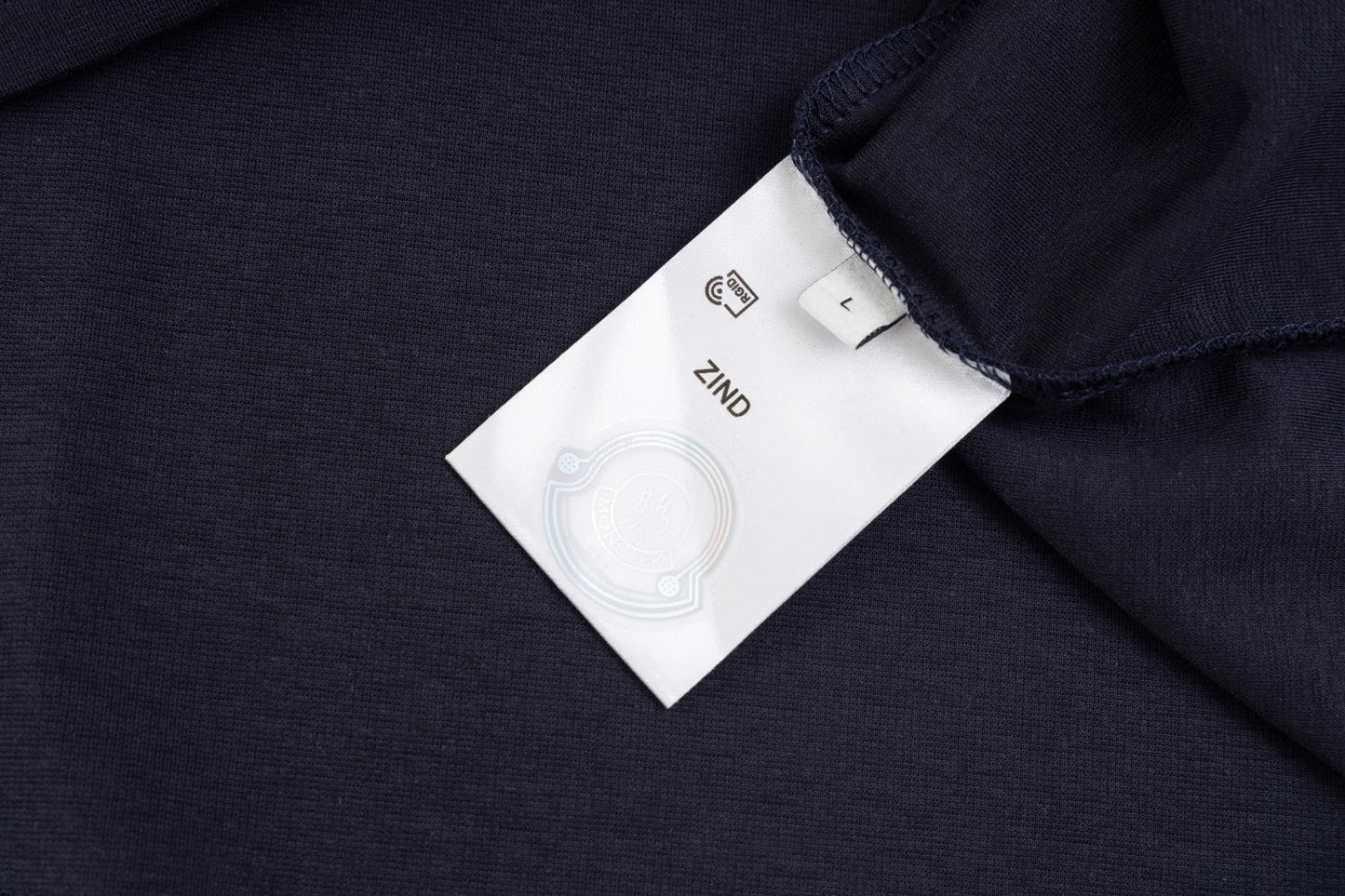 M T-SHIRT