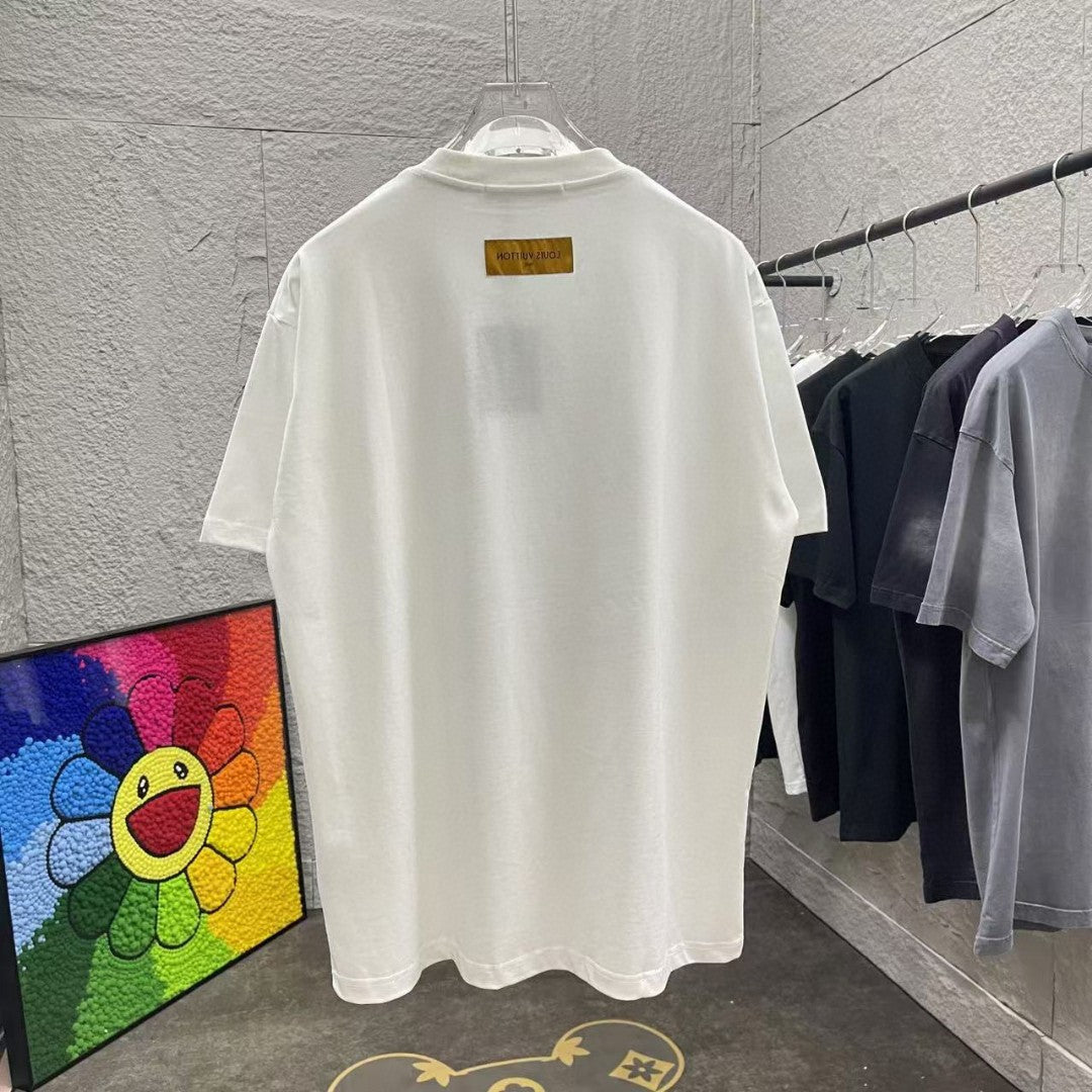 L t-shirt