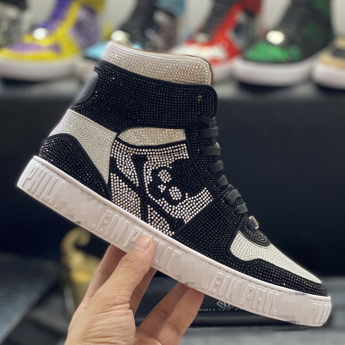 Sneakers