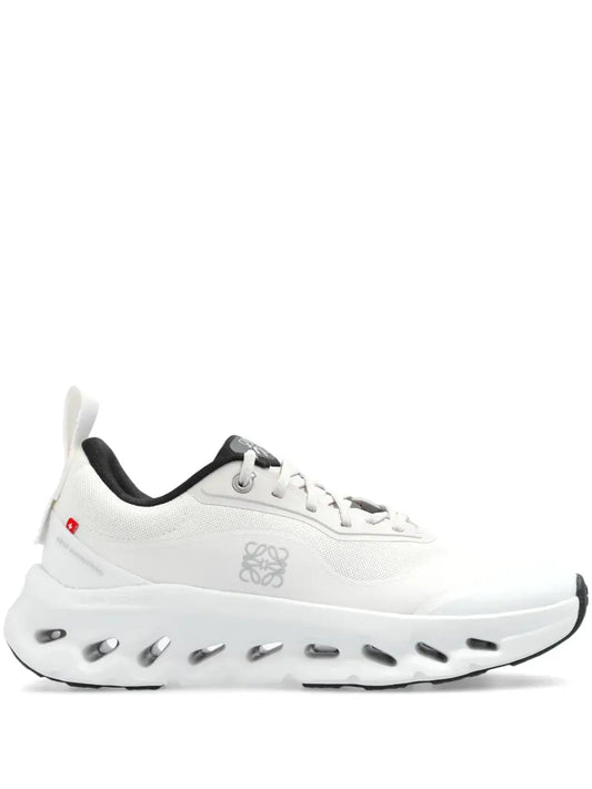OC Sneakers