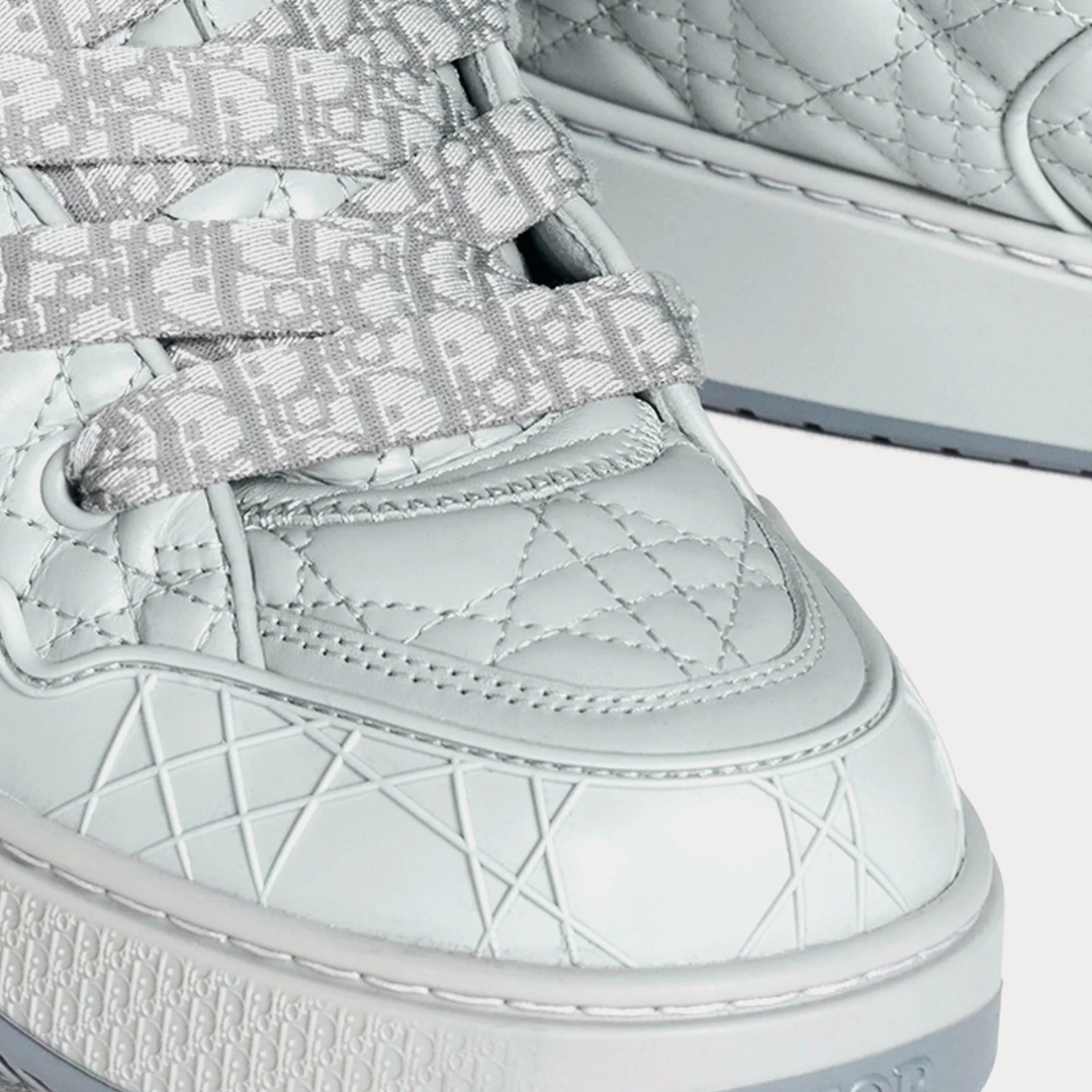 Skater Grey