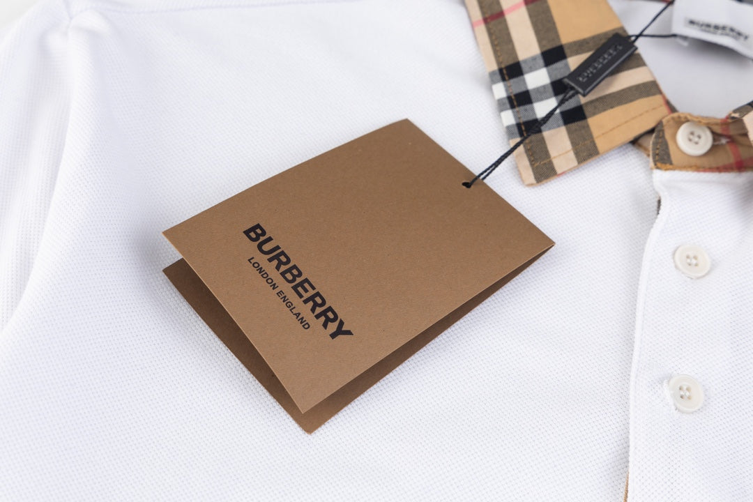 B t-shirt